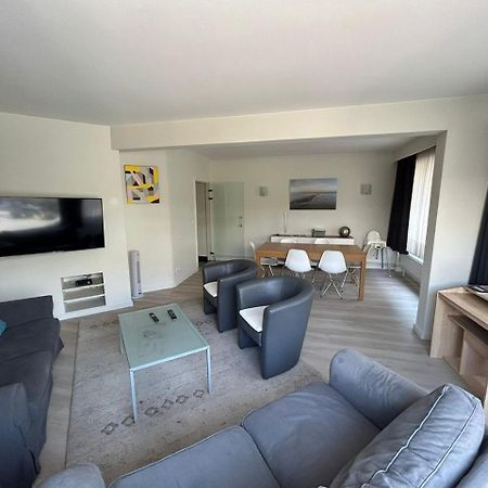 3 Bedroom Apartment Nearby The Sea Oostende Eksteriør bilde
