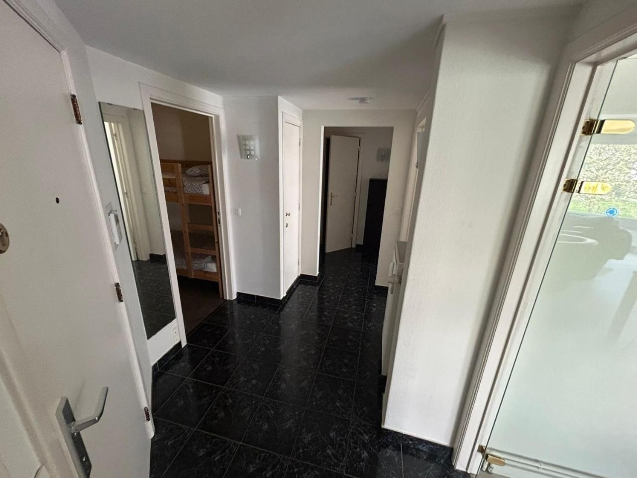 3 Bedroom Apartment Nearby The Sea Oostende Eksteriør bilde
